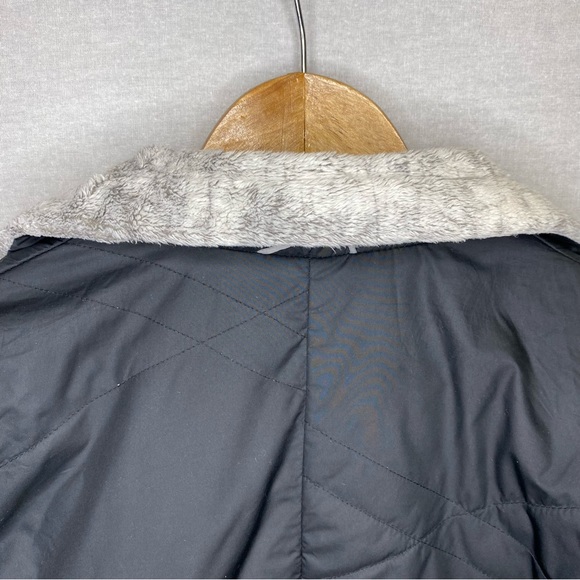 Columbia Jacket Spring/Summer/Fall Black Women’s Size Medium - Picture 11 of 14